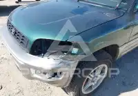 2000 Toyota RAV4 фото