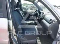 2002 Toyota RAV4 photo
