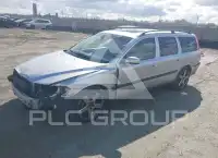2004 Volvo V70 фото