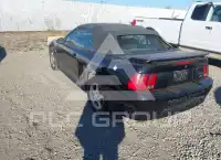 2004 Ford MUSTANG фото