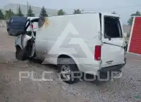 2005 Chevrolet ASTRO photo