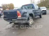 2005 Toyota TACOMA photo