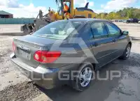 2005 Toyota COROLLA фото