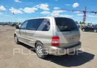 2005 KIA Sedona фото