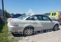 2008 Ford TAURUS фото