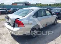 2009 Volvo S40 фото