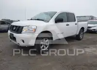 2010 Nissan TITAN фото