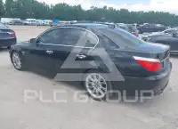 2010 BMW 528 photo