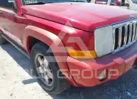 2010 Jeep COMANDER photo
