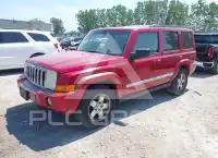 2010 Jeep COMANDER photo