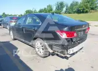 2010 Lexus ES350 фото