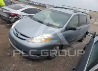 2010 Toyota SIENNA фото