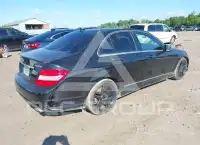 2010 Mercedes Benz C 350 фото