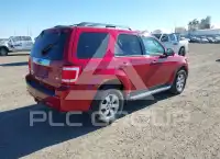 2010 Ford ESCAPE photo