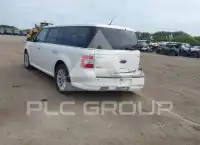 2010 Ford FLEX photo
