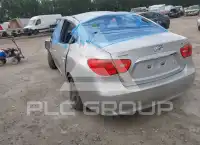 2010 Hyundai Elantra фото
