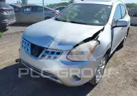 2011 Nissan ROGUE photo