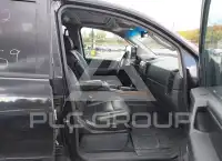 2011 Nissan TITAN фото