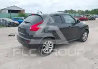 2011 Nissan Juke фото