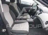 2011 Chevrolet Cruze photo