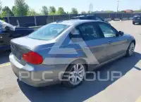 2011 BMW 323 photo