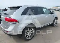 2011 Lincoln MKX photo