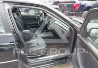 2011 Cadillac DTS photo