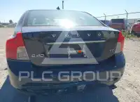 2011 Volvo S40 фото