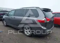 2011 Toyota SIENNA фото