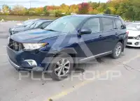 2011 Toyota Highlander фото
