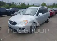 2011 KIA Rondo photo