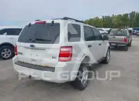 2011 Ford ESCAPE photo