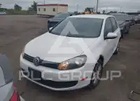2011 Volkswagen GOLF photo