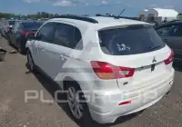 2012 Mitsubishi RVR photo