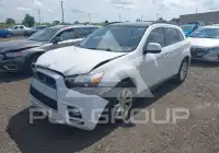 2012 Mitsubishi RVR photo