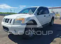 2012 Nissan TITAN фото