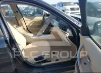 2012 BMW 320 фото