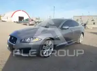 2012 Jaguar XF фото