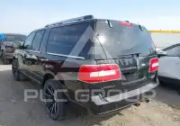 2012 Lincoln NAVIGATOR photo