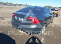 2012 Volvo S60 photo