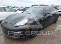 2012 Porsche Panamera photo