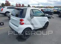 2012 Smart FORTWO photo