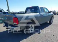 2012 RAM 1500 photo