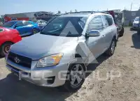 2012 Toyota RAV4 фото