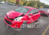2012 Toyota YARIS фото
