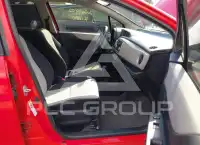 2012 Toyota YARIS фото