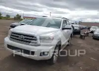 2012 Toyota SEQUOIA фото
