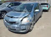 2012 Toyota YARIS photo