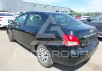 2012 Toyota YARIS photo