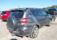2012 Toyota RAV4 фото
